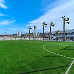 Lagoons Skyline Sport & *