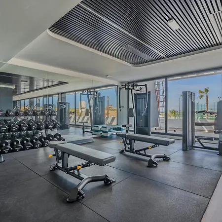 Lagoons Skyline Sport & *