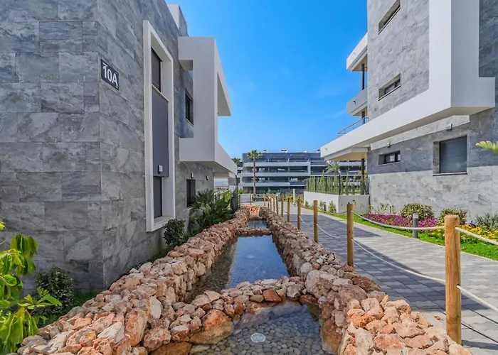 Lagoons Skyline Sport & Spa * Torrevieja