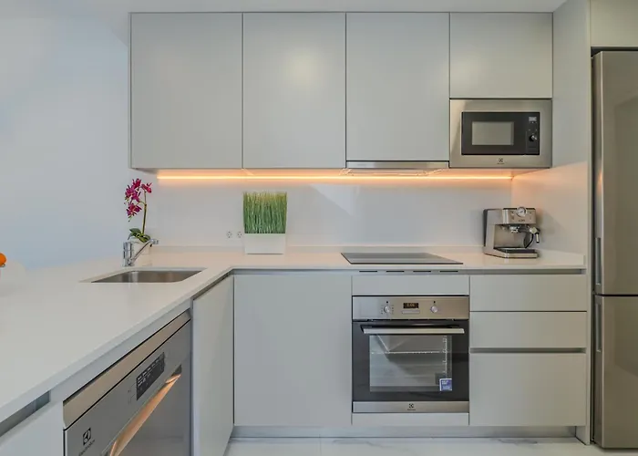 Lagoons Skyline Sport & Spa